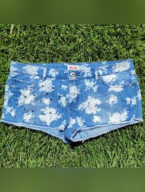 Y2K Vintage Mudd Shortie Low Rise Denim Jean Shorts Floral W37 Juniors 15 Shorts